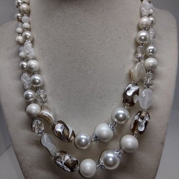 Vintage Multi Glass and Pearl 30" Necklace in White, Cream, Taupe and Silver - Picture 3 of 7